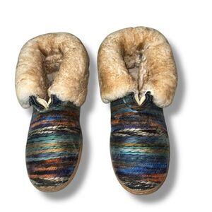 Lamo Womens Striped Woven Slipper Boots Multicolor‎ Faux Fur Lined Size 10